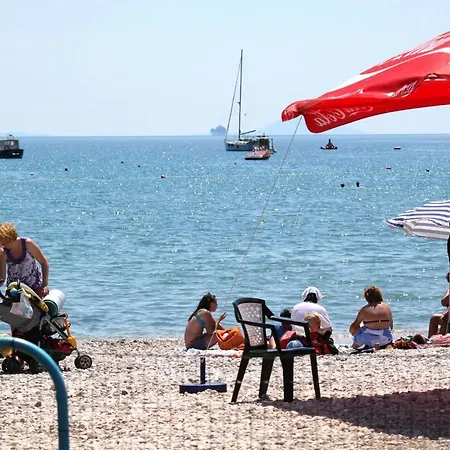 Πανσιόν By The Sea Luka, Labin - 15078 3*